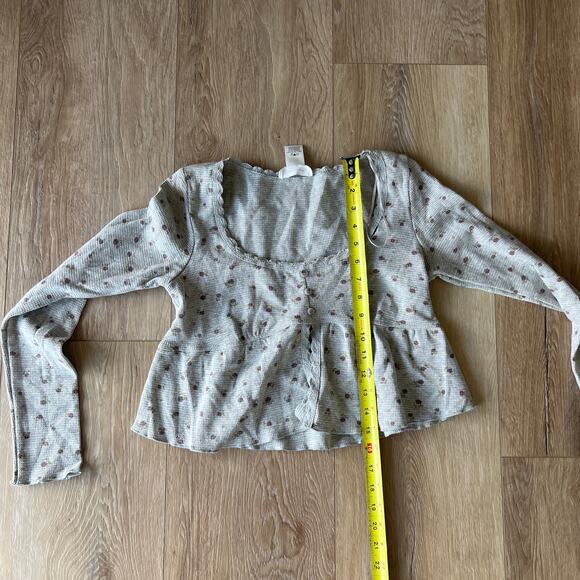 KIRIOUS Women's Long Sleeve Button Front Crop Top Size S In Grey Multi - Picture 4 of 7